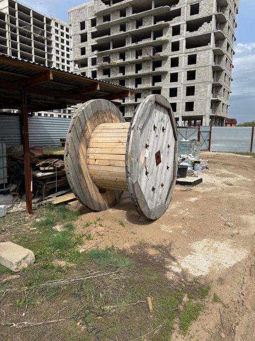 Катушка деревянная