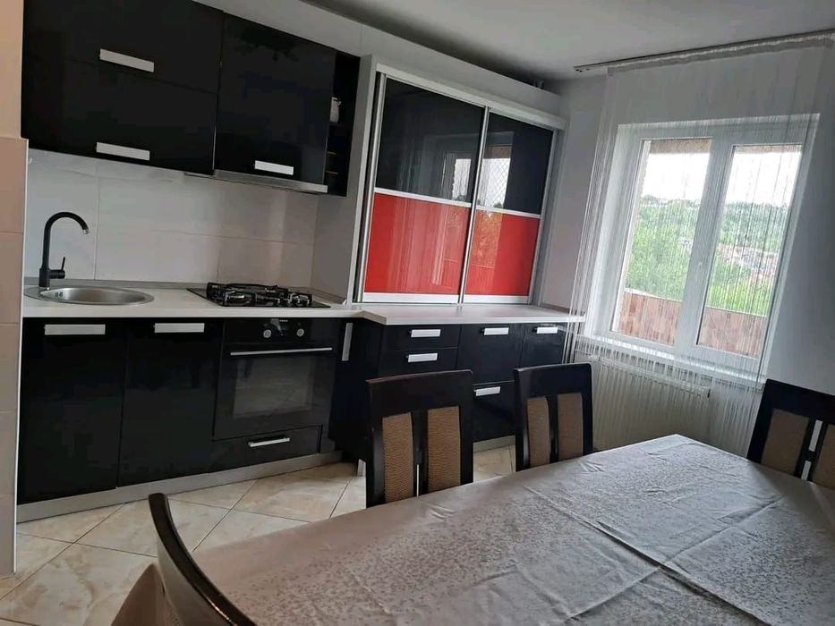 Închiriez ap 2cam