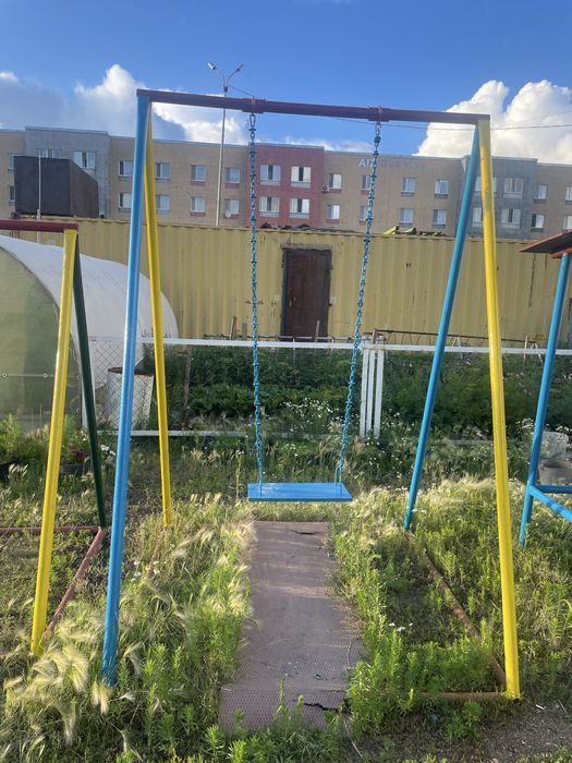 Продам качели садовые, дворовые