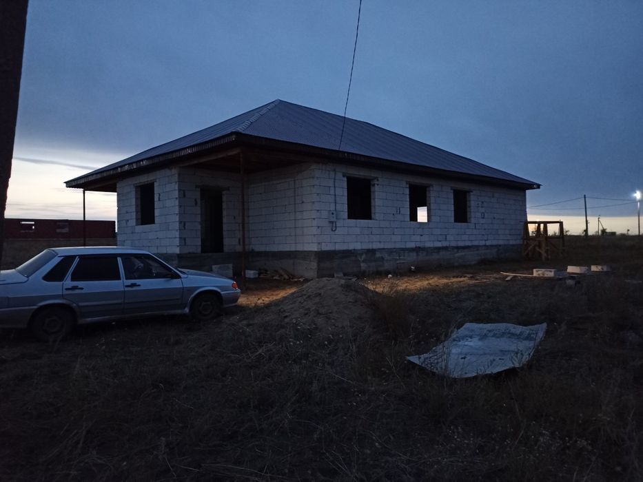 Продам дом акшат3.