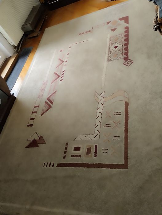 Vand patru mochete și covor persan