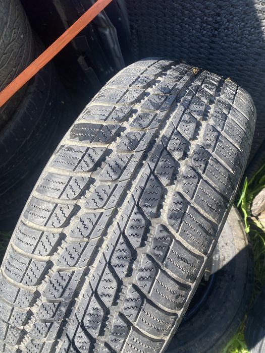 Anvelope 215/60/r17-cauciucuri