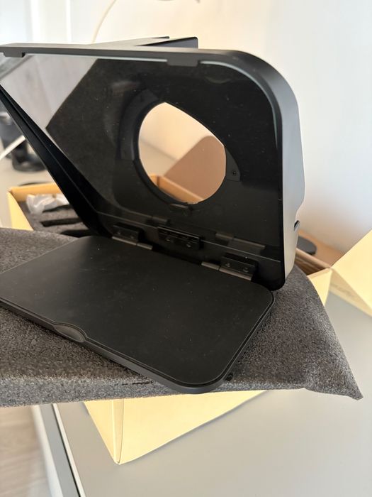 Teleprompter Ulanzi RT02 Universal + Telecomandă