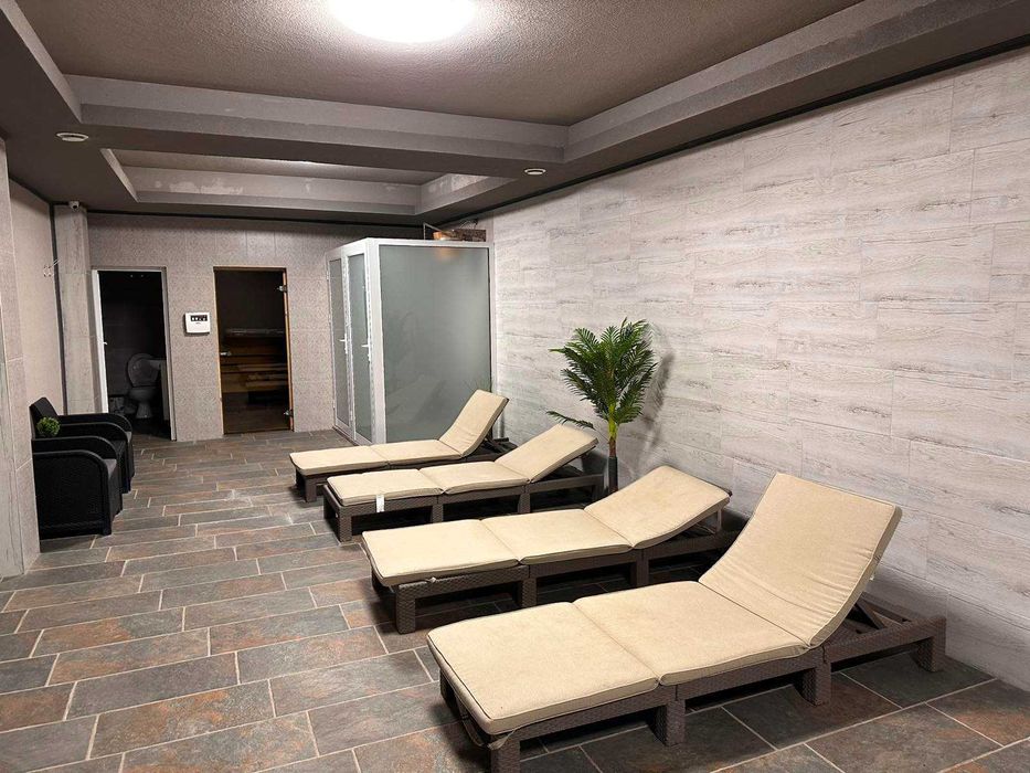 Продава се Хотел в Балчик - 2000 кв.м за 230 €/кв.м - Снимка #11