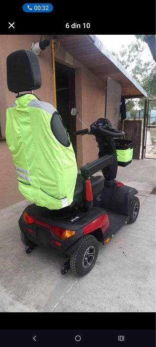Scooter electric pentru persoane cu dizabilitati