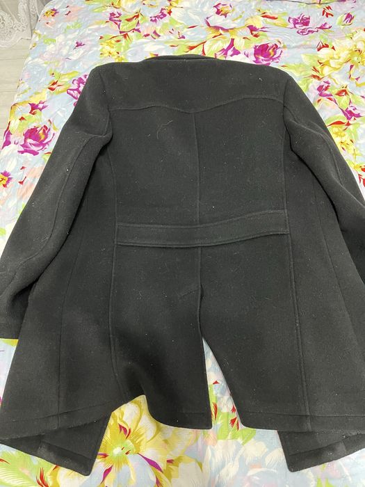 Продам польто 46 размера