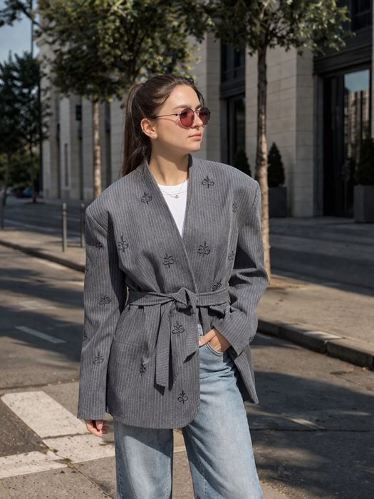 Пиджаки женские