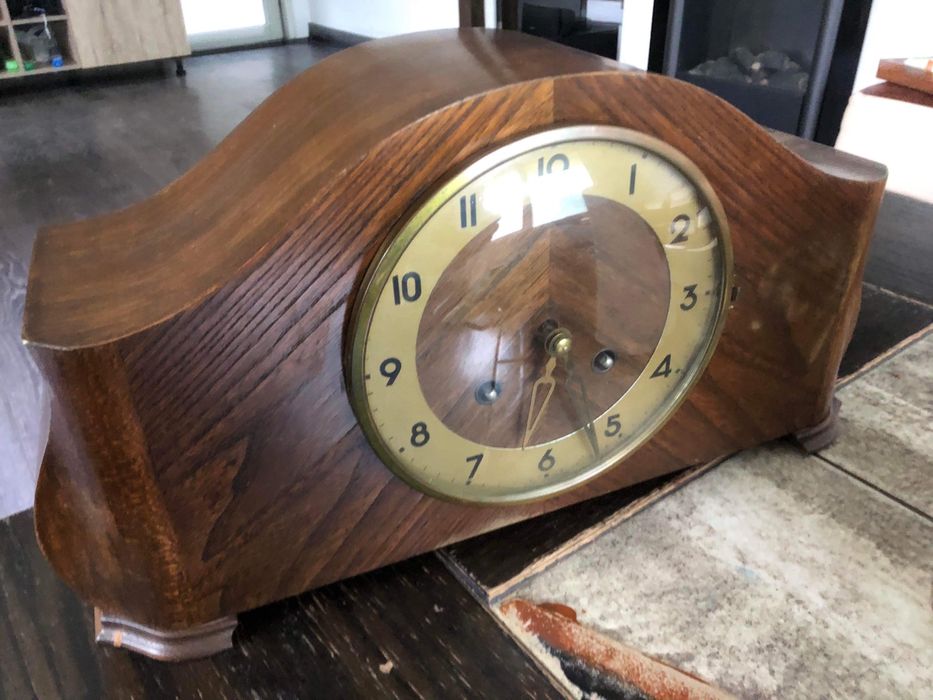 Ceas mecanic de birou l wintage