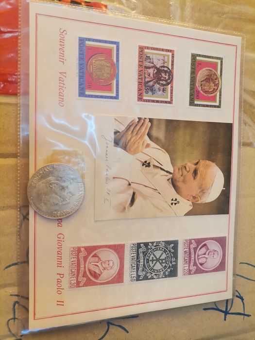 Souvenir timbre si moneda