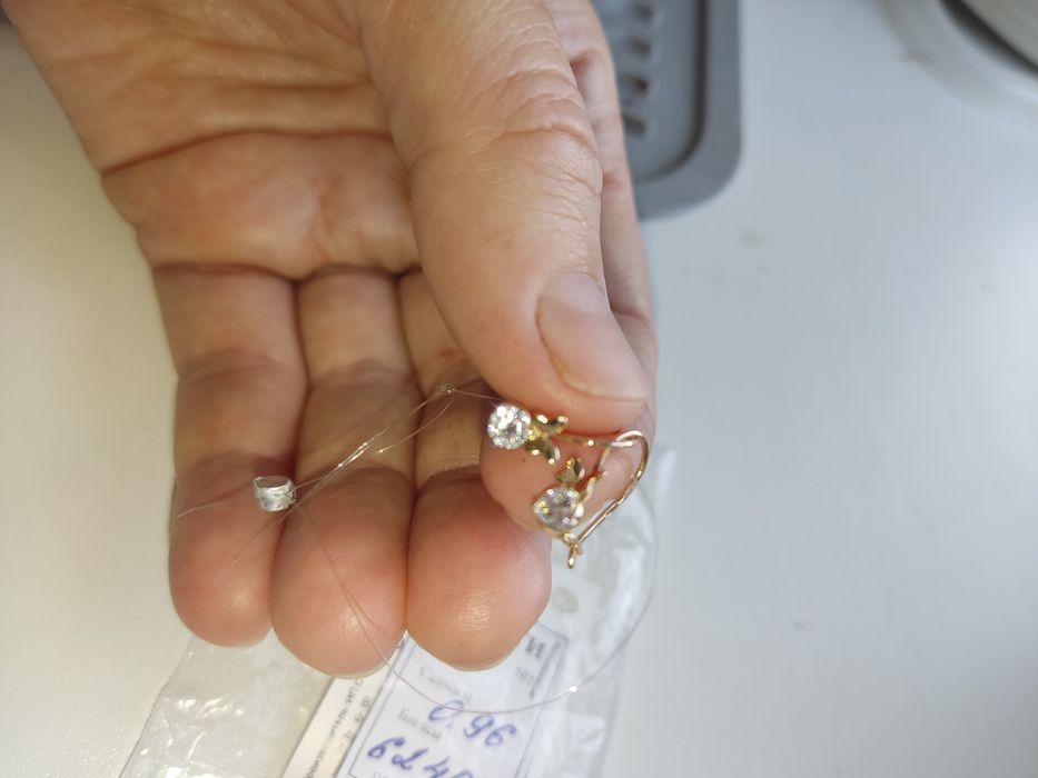 Продам детские серьги