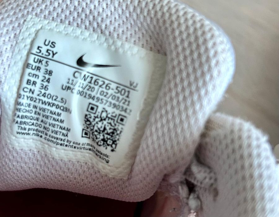 Adidași Nike Air nr. 38