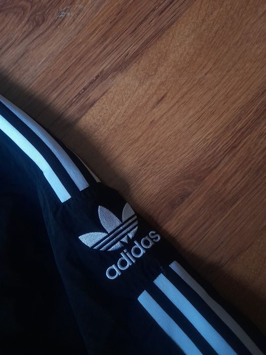Adidas Originals мъжко долнище и тениска S- M размер.