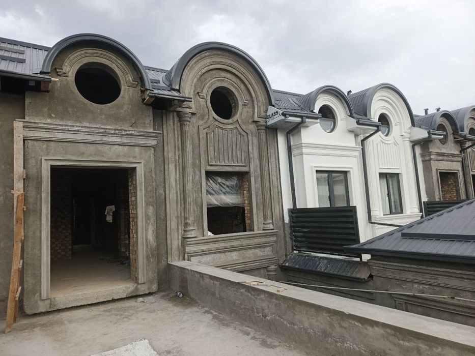Srochna sotiladi 176.000$ 4 qavatli kotej