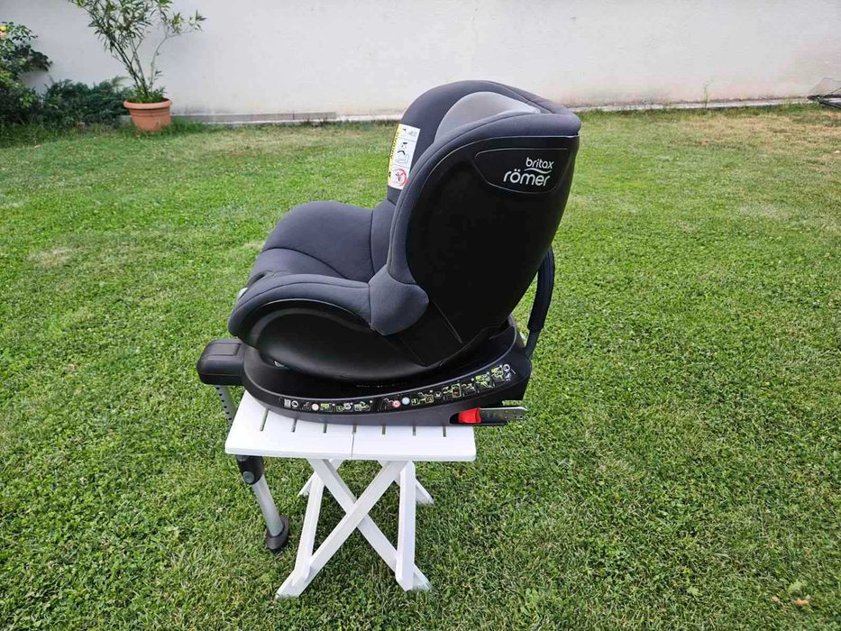Детско столче за кола Britax Römer Dualfix