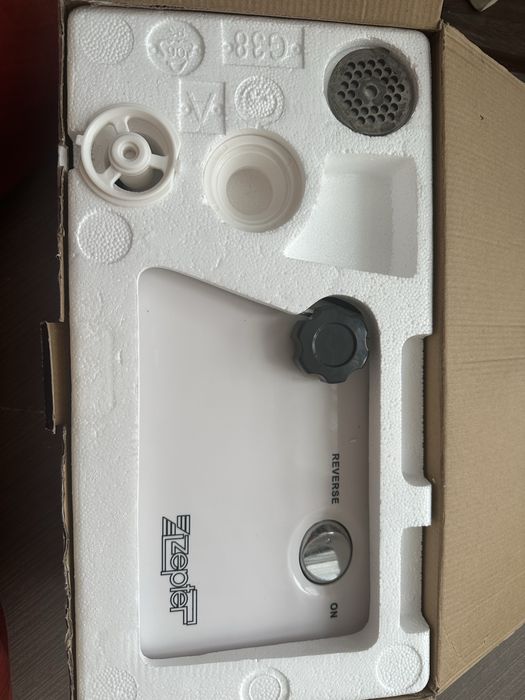 Продам мясорубку