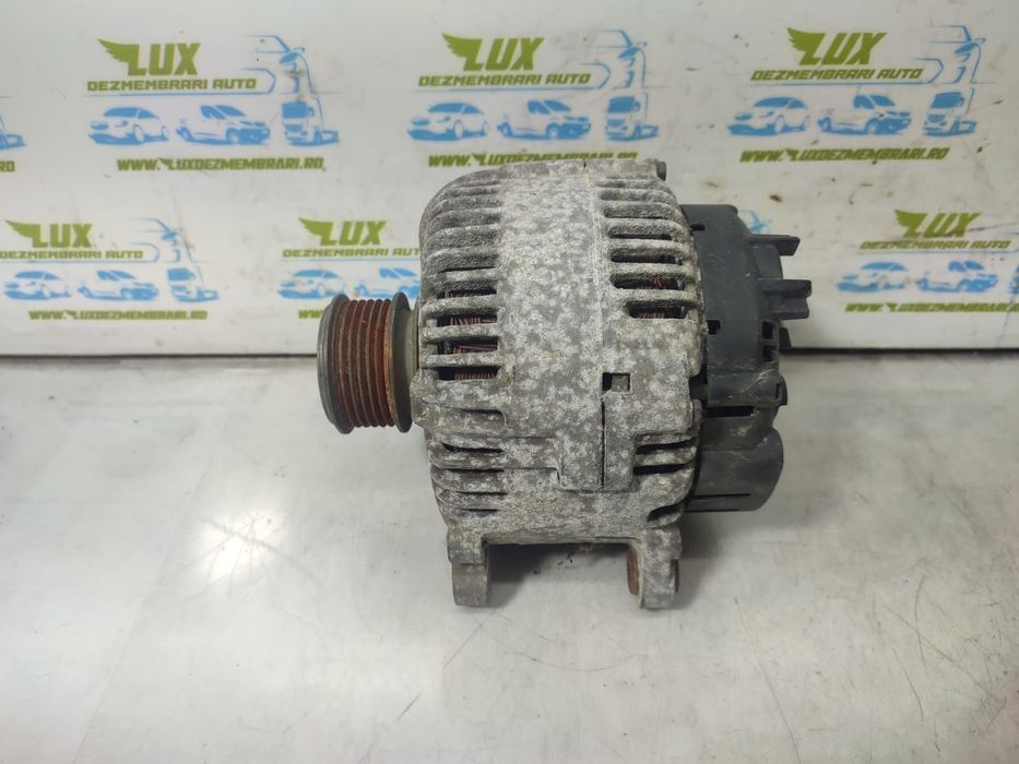 Alternator 2.0 tdi BMR BKP BKD 021903026L Volkswagen Touran 1 [faceli