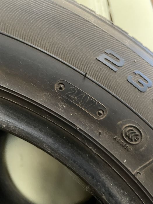 Продам шины бу 235/60/17