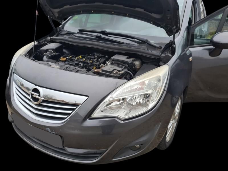 Fuzeta stanga fata Opel Meriva B 1.7 cdti 131 cp A17DTS