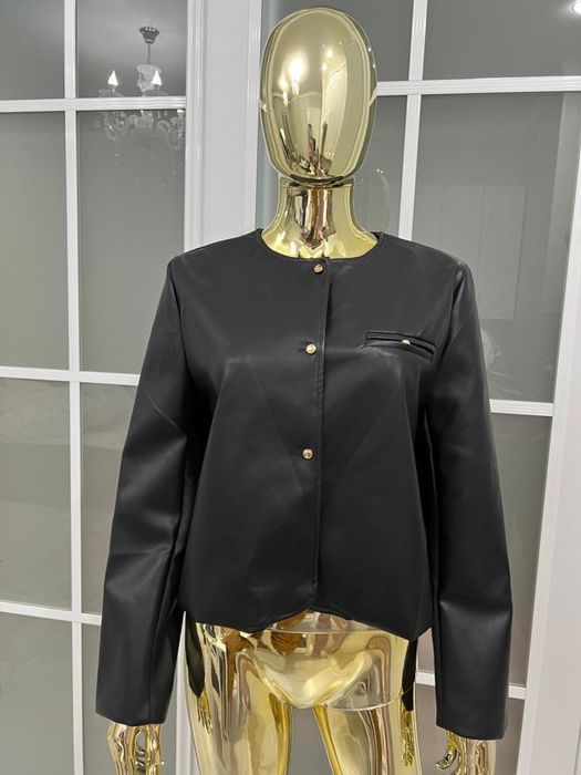 Шикарная  куртка пиджачный стиль