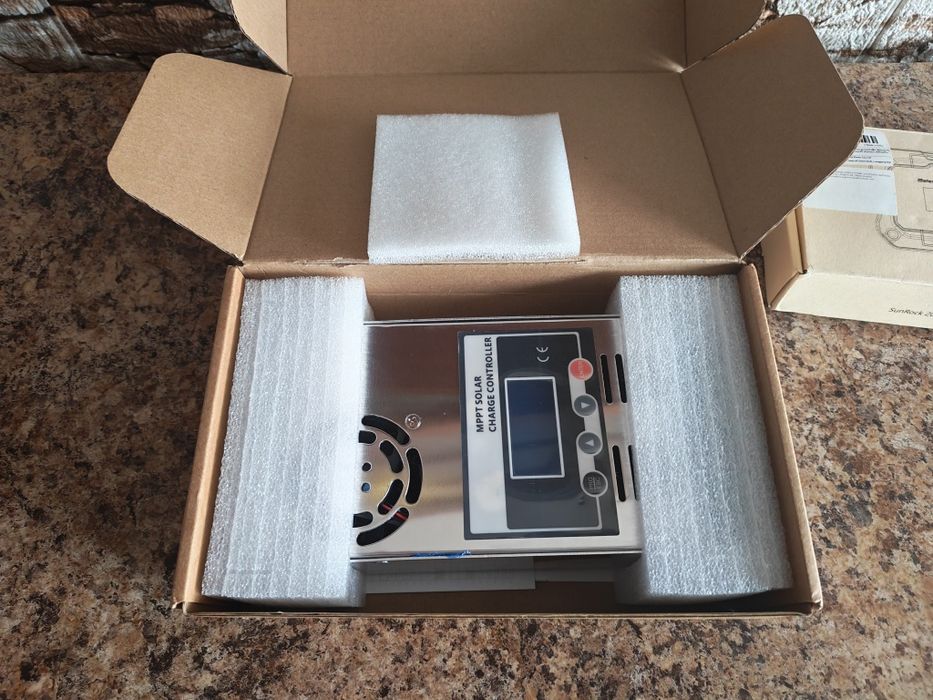 Контролери за слънчеви панели