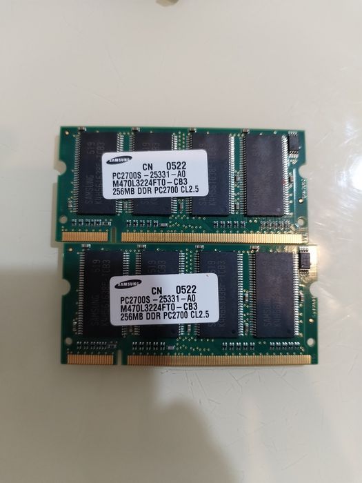 Memorii Notebook 256mb, 1gb , 4g (pretul e pentru toate)