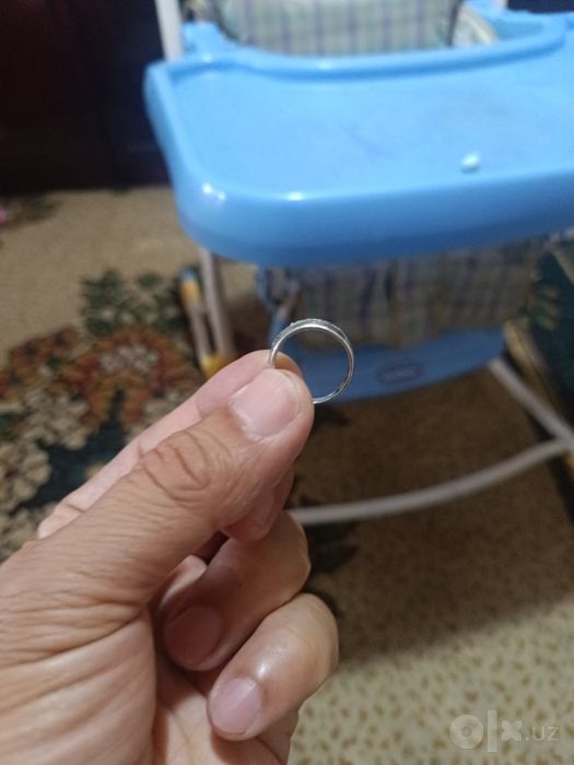 Серебряное кольцо