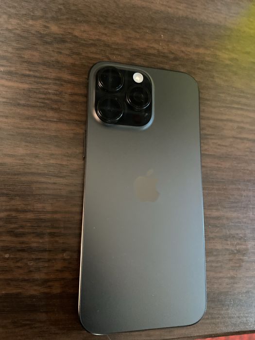 Iphone 16 pro max идеал