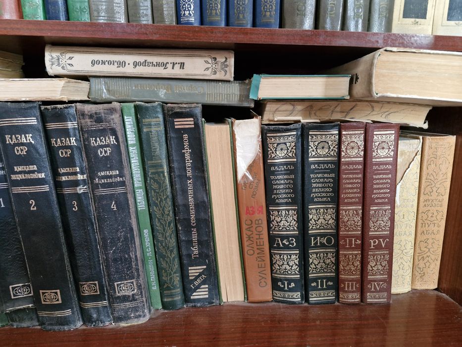 Продам книги, большой выбор