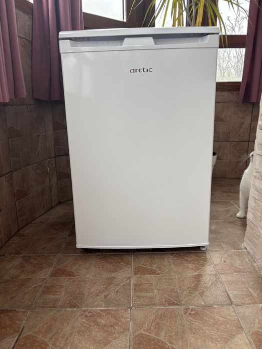 Frigider cu o usa ARCTIC AF125M40W, 114 l, H 84 cm, Clasa E, alb