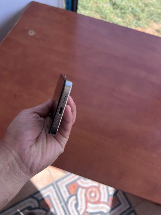 IPhone 15 pro 512 GB