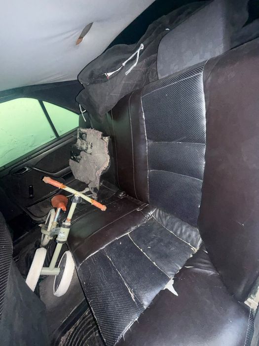 запчасть мерс с180