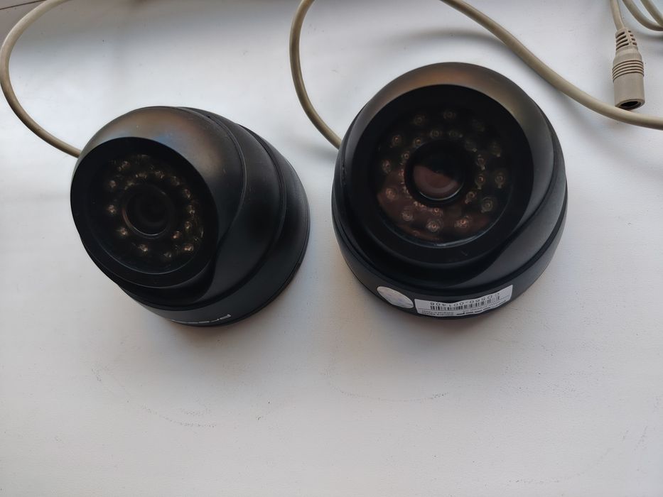 Видеокамеры 2 штуки