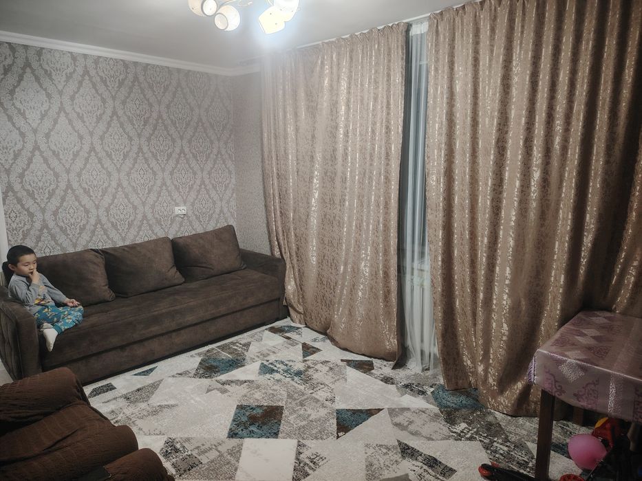 Срочно продам 3 комнатную квартиру