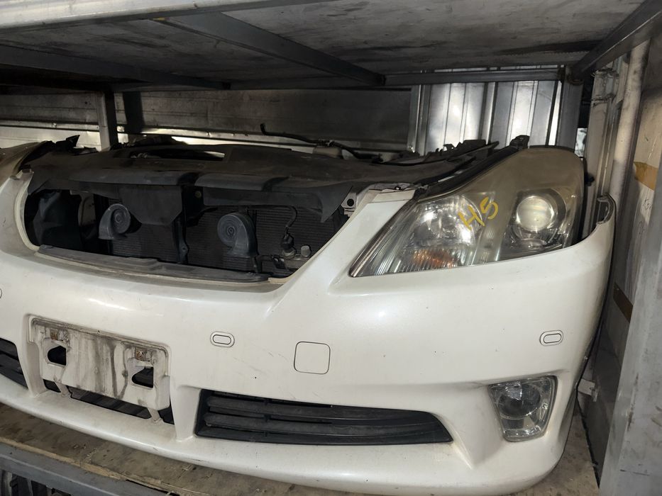 Морда , ноускат Toyota Crown Royal 2012