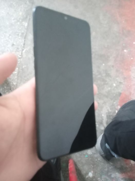 300000 samsung a10s ishlashida aybi yuq