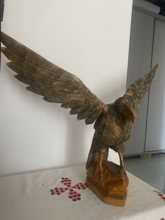 Vultur scluptat in lem.