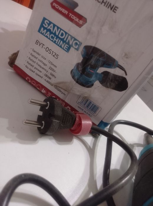 Продам новую шлифмашинку