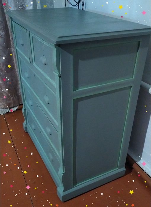 Комод,старинный,атриставрирован.