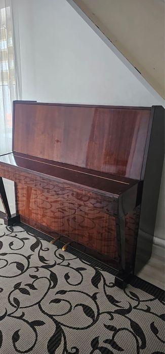 Продам фортепиано