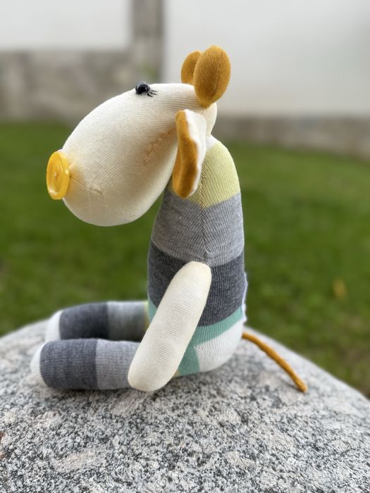 Ръчно изработена плюшена играчка