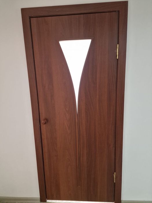 Продам двери