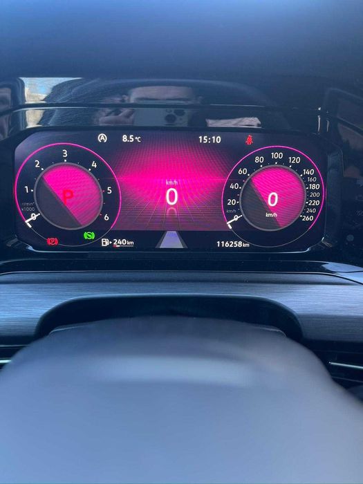 VOLKSWAGEN Golf 2020 — imagine 5