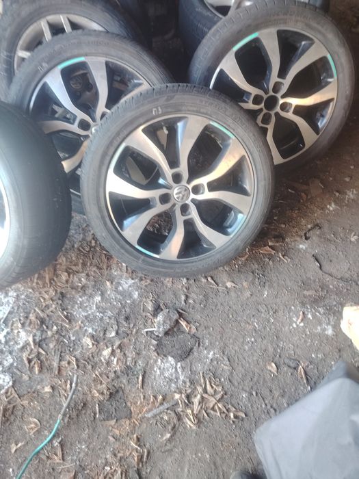 Продам диски с летней резиной