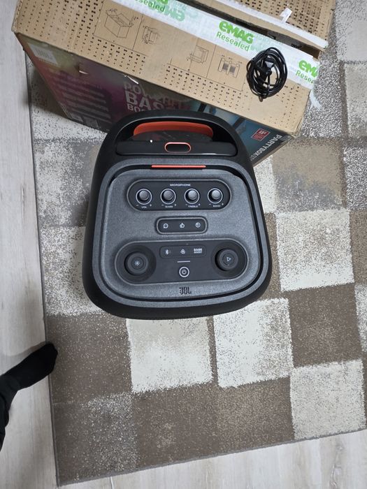 JBL partybox 320