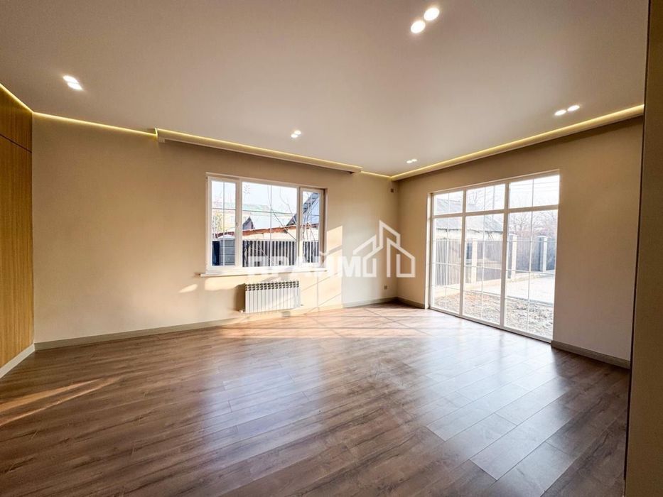 ПРОДАМ 5ком дом Центр (Виолетта ПРАЙМ)