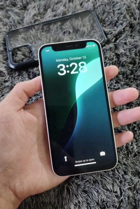 iPhone 12 Mini • Alb • 256 GB • 96% Bateria