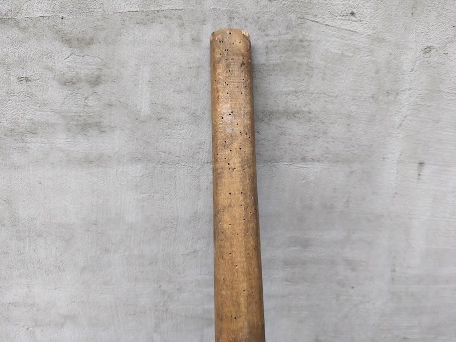 Стара голяма брадва