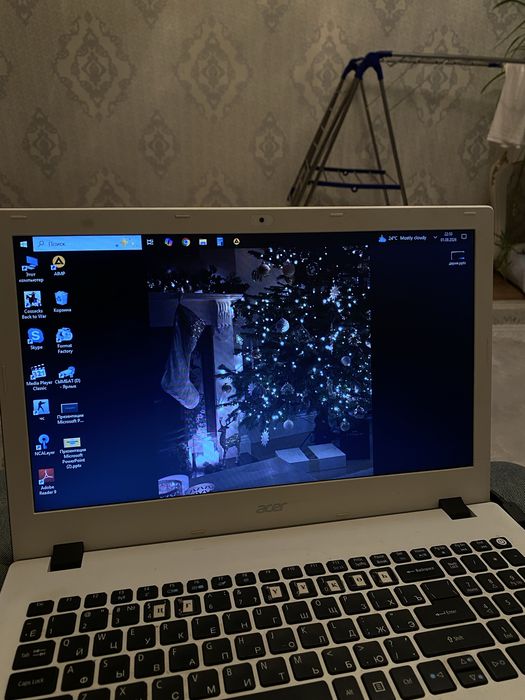 Acer Aspire E15, Intel Core i3, 4 ГБ ОЗУ, ноутбук