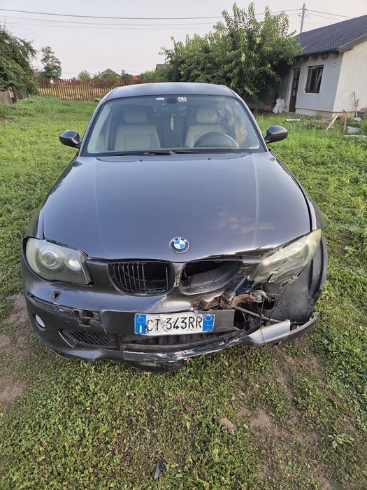 Vând bmw 118d din 2005. 260000km, asigurare și revizie valabile, Preț 1000€ . Mai multe detalii la telefon.