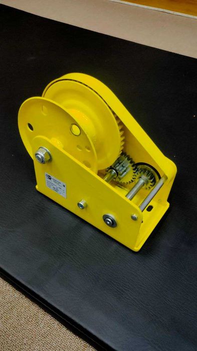 Лебёдка новая недорого